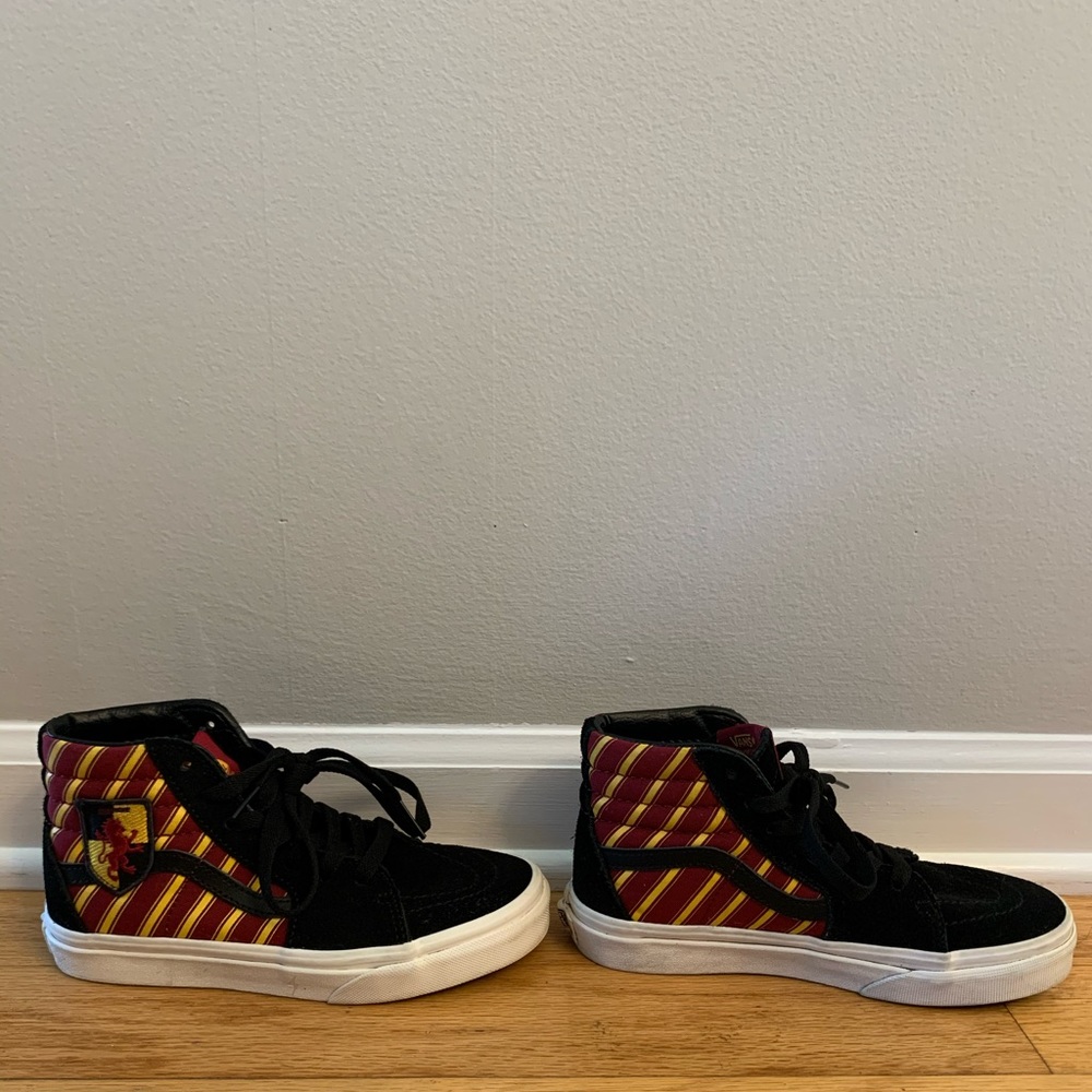 Vans x Harry Potter Gryffindor Shoe kids size 2